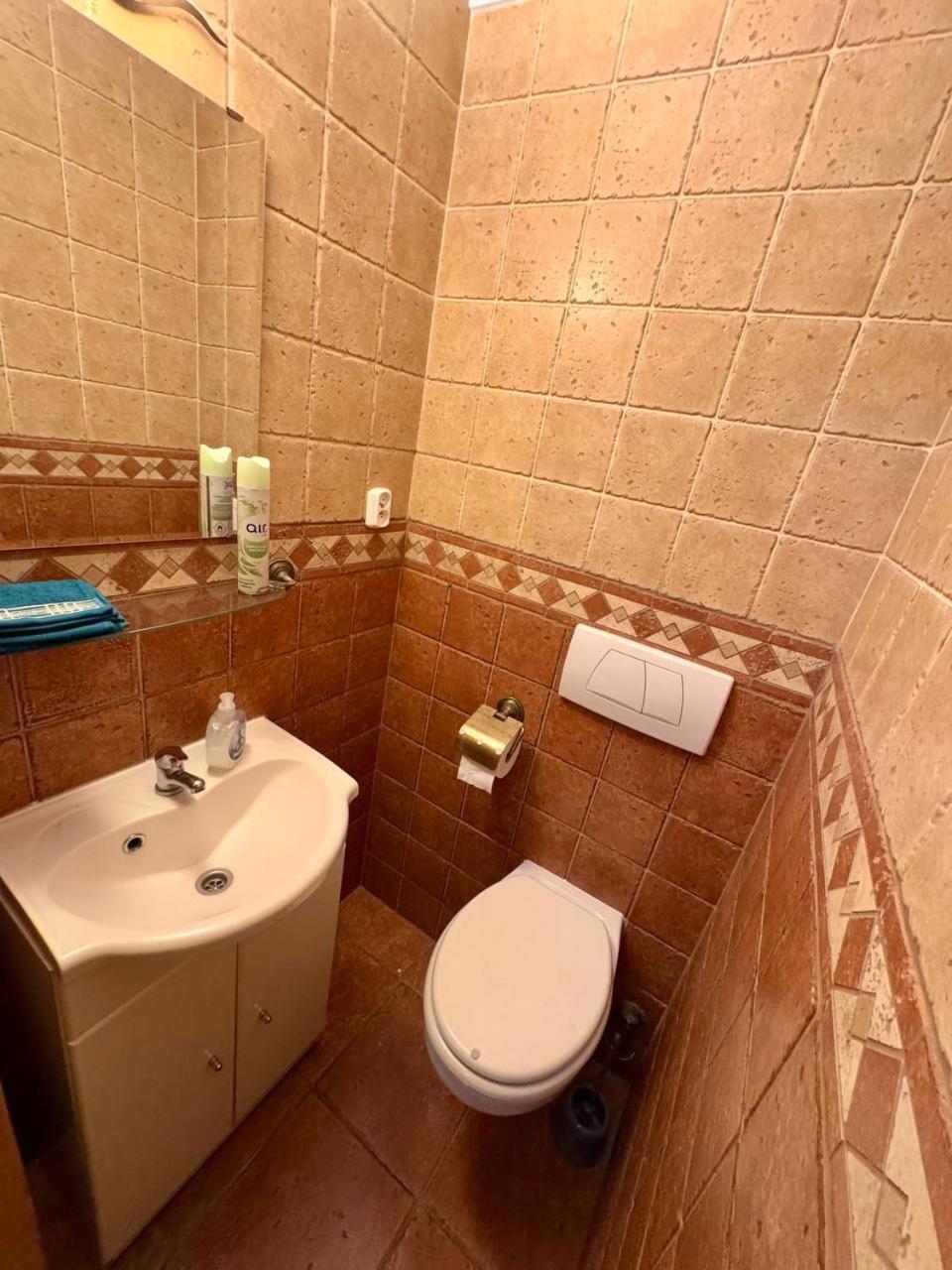 Vector Home Varşovia Exterior foto