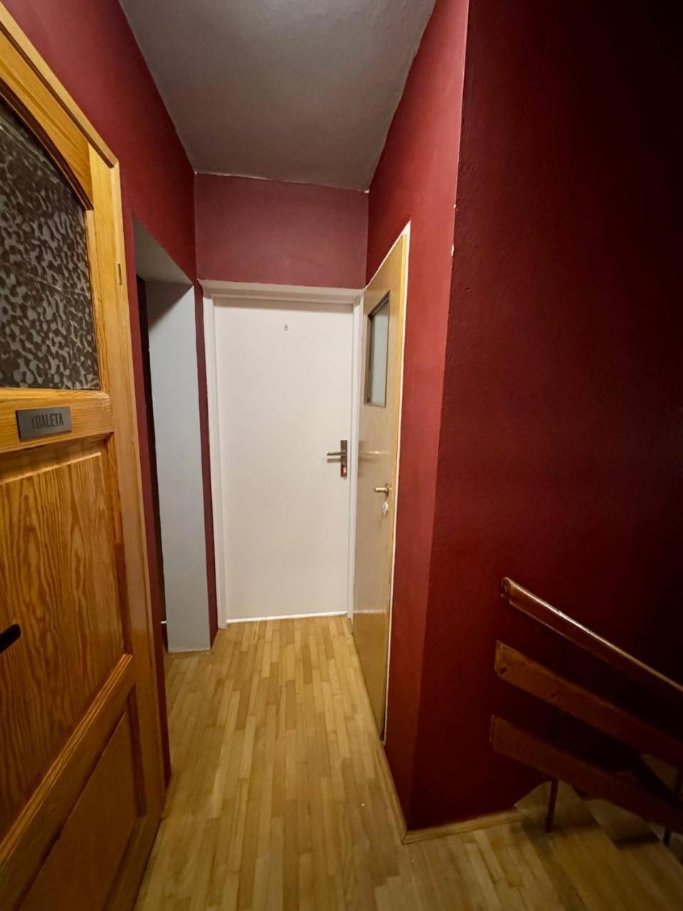 Vector Home Varşovia Exterior foto