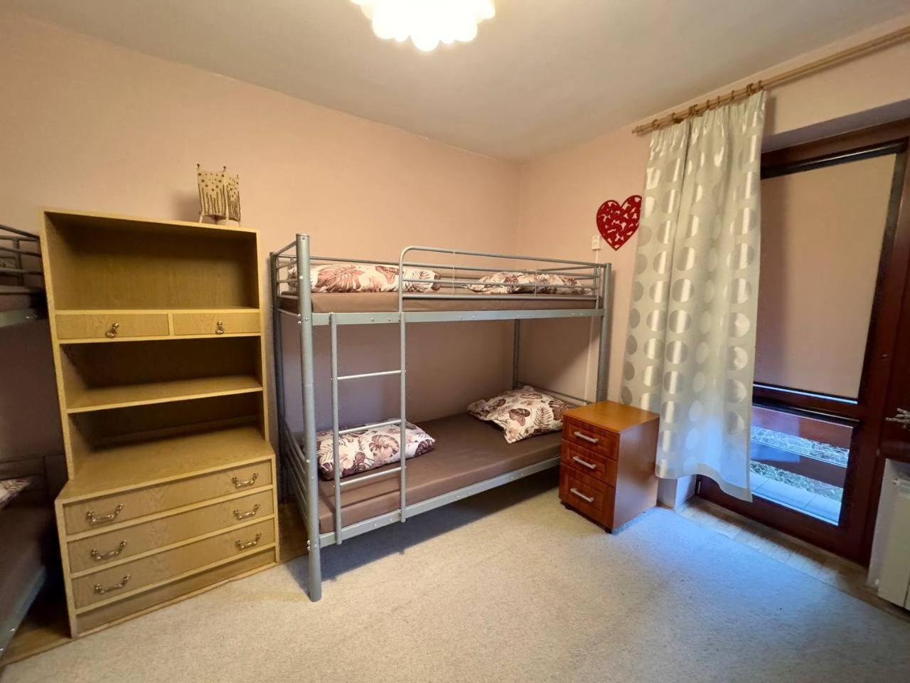 Vector Home Varşovia Exterior foto