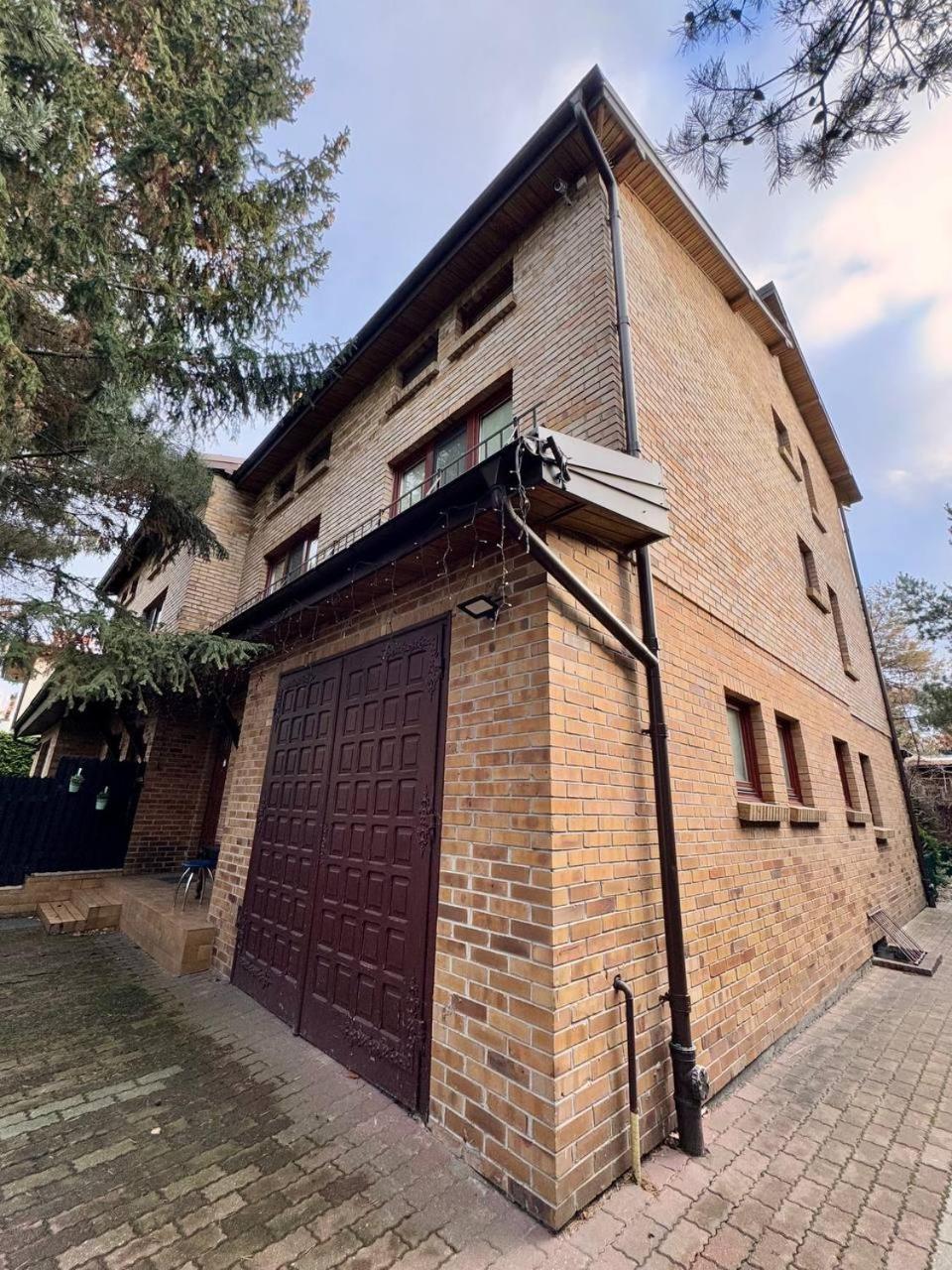 Vector Home Varşovia Exterior foto
