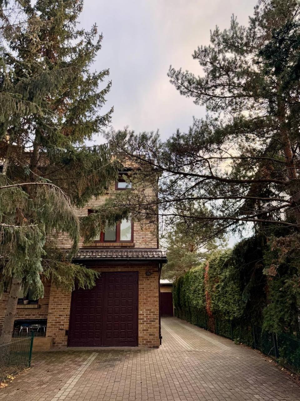Vector Home Varşovia Exterior foto
